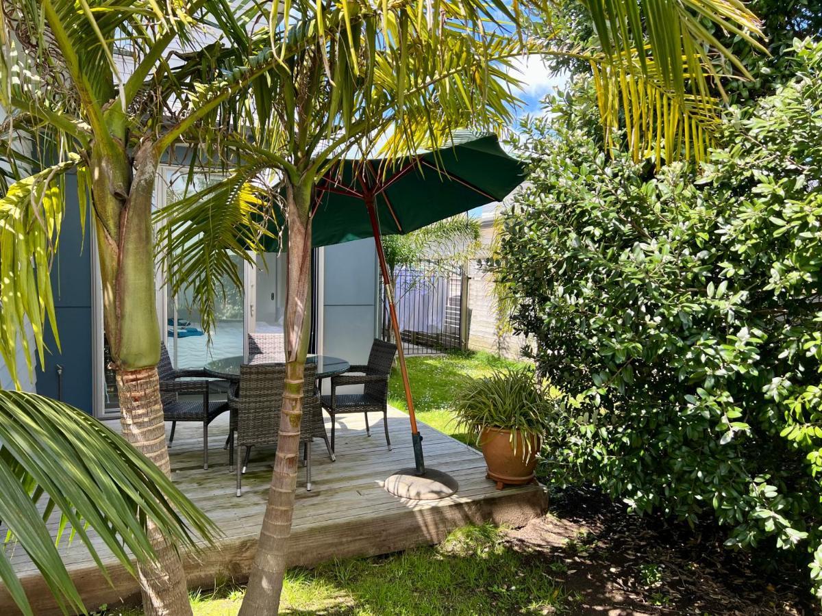 Jennie'S In Whitianga Bed & Breakfast Exterior photo